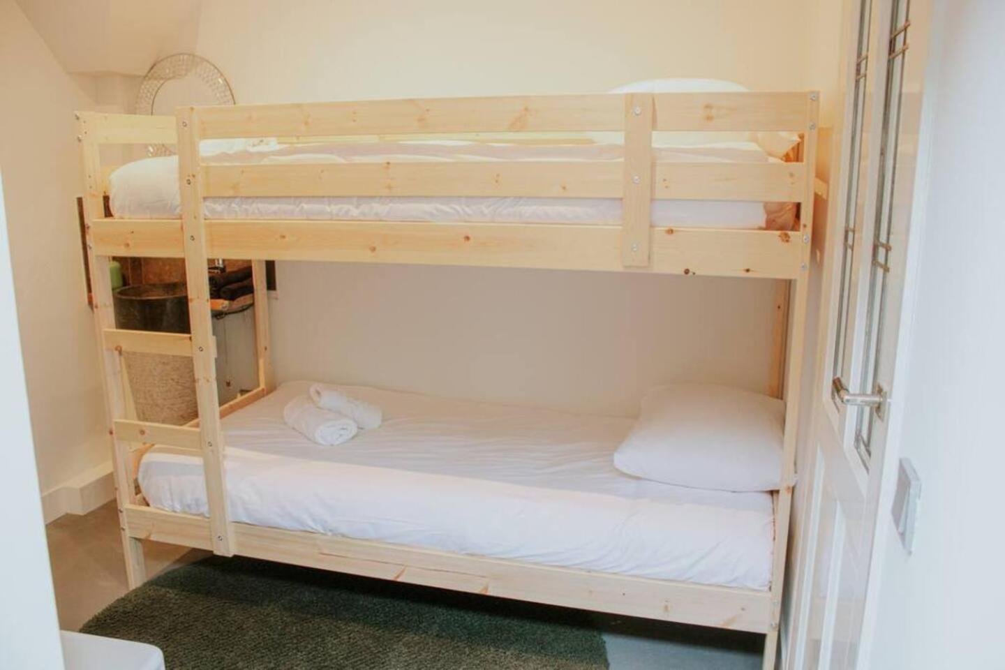 Boutique 2Br Apt With Garden At Fontys Тилбург Экстерьер фото